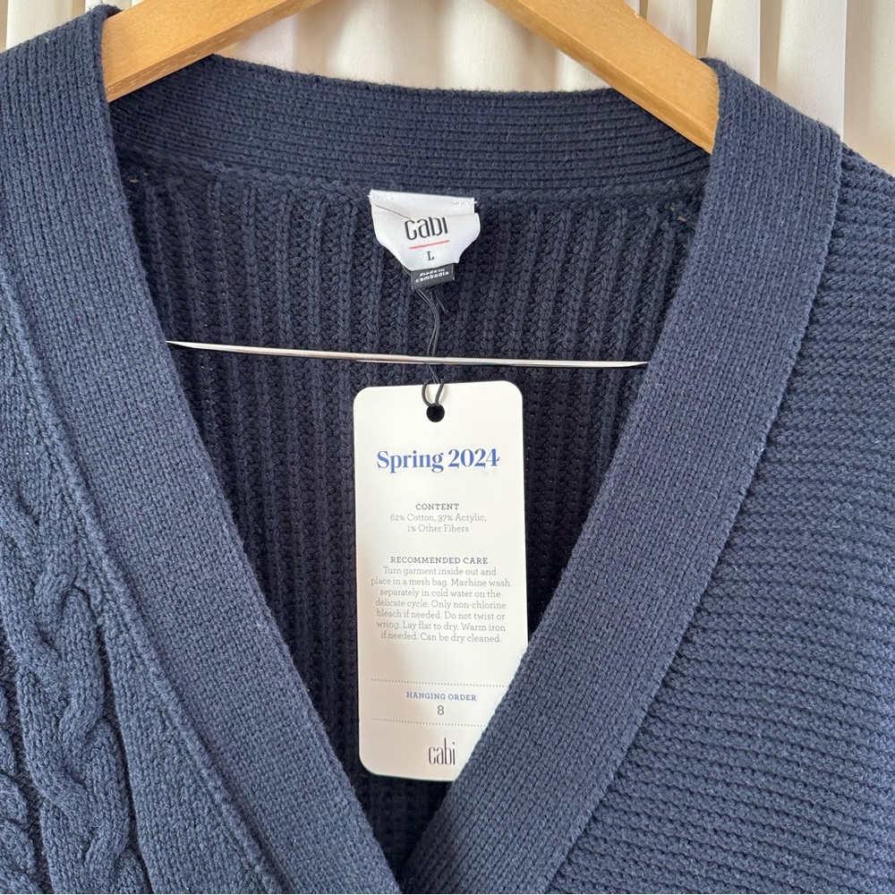 Cabi Spring 24 Textbook Dark Navy Cable Knit Sweater NWT Size Large Academia - Picture 5 of 7